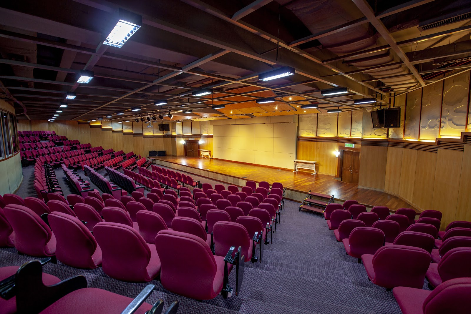 recital hall  auditorium