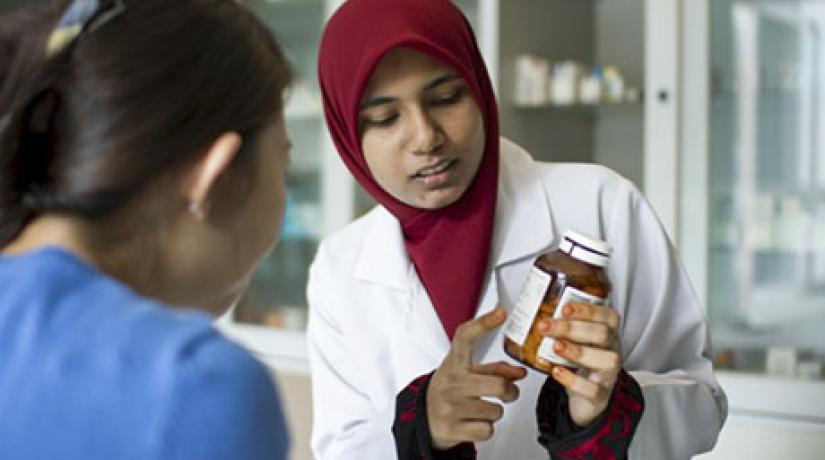 Passionate about helping people and healthcare, Siti finds that being a pharmacist is the perfect job for her.