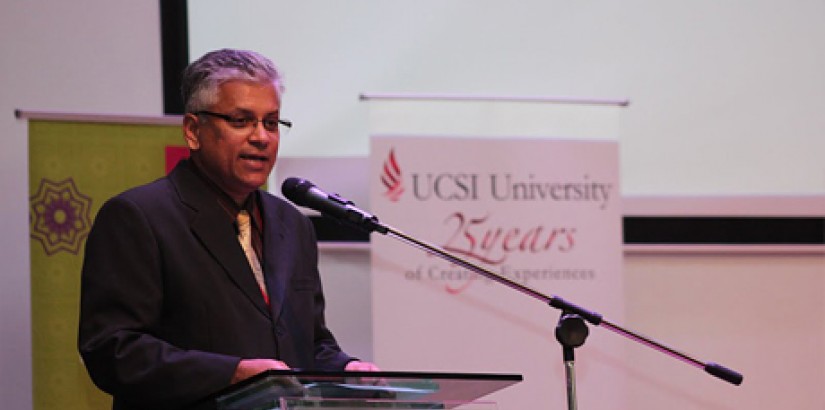 UCSI University​’s Associate Dean of the Faculty of Management and Information Technology, Mr Sudesh Balasubram​anian giving his speech during the event