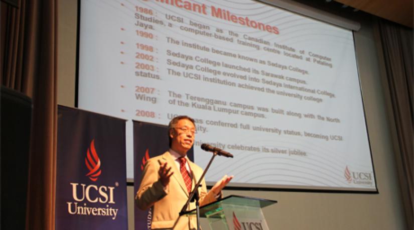  ON LAURELS: Leong Sat Sing, Vice-President of UCSI Group Corporate Affairs presenting the development and achievements of UCSI throughout the years.