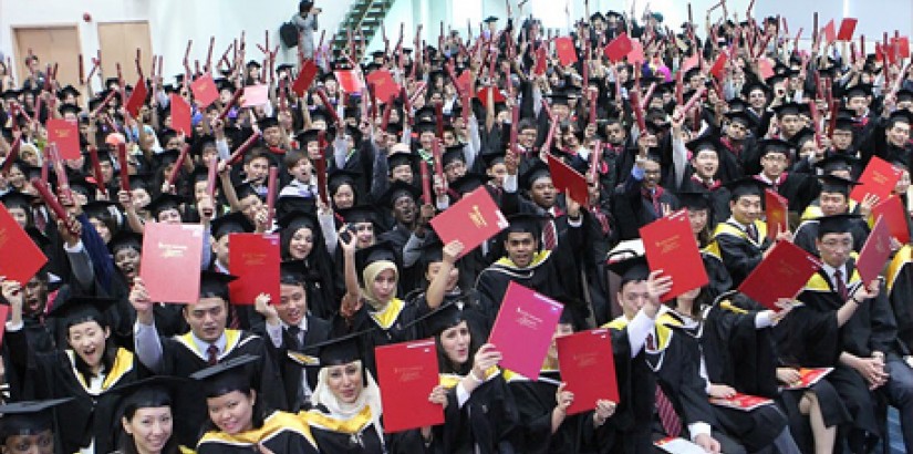 UCSI University’s Commemorative Convocation 2011 sees 2,115 graduating students from various faculties this year, making it one of the biggest cohorts up to date