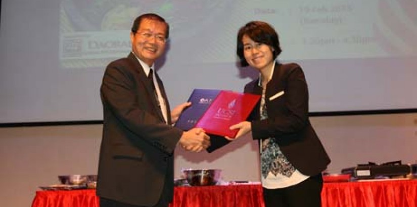 INTERNATIONAL TIE-UP (From left): UCSI University deputy vice-chancellor (Academic Affairs and Research) Professor Emeritus Dr Lim Koon Ong exchanging the Memorandum of Understanding (MoU) with professor of Woosong University (Korea) of the Department of 