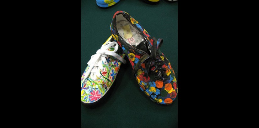 Kong Sing Mee’s winning design for the Creative Shoe Painting Category at the Footwear Creative Design Competition.