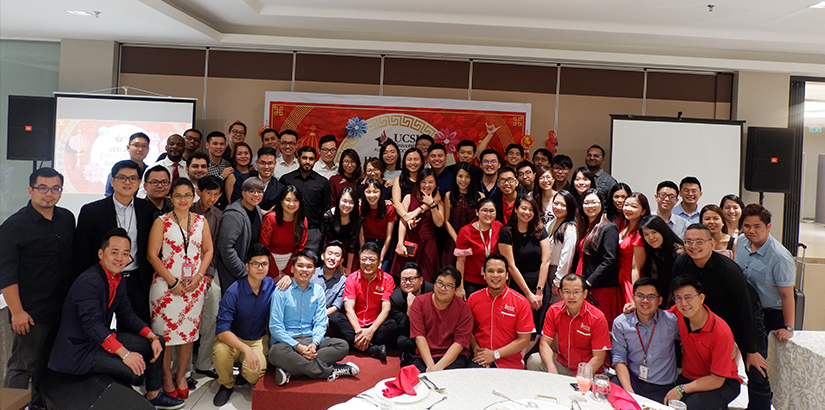 All smiles in a group photo of the UCSI Chinese New Year Gathering.