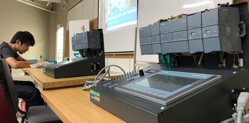 The Siemens’s SIMATIC S7-1200 basic controllers used in this 2-day IBCT programme.