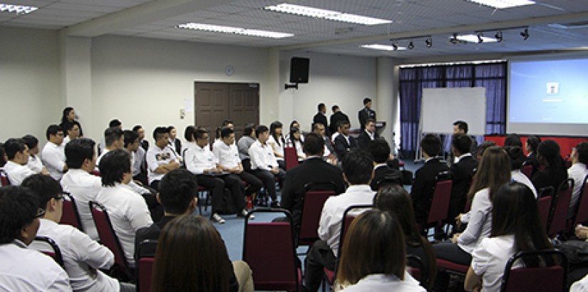  SHARING SESSION: The interactive sessions between Mr Gary Lee, the General Manager of Concorde Hotel Kuala Lumpur and the students on the latest trend in the hospitality industry.