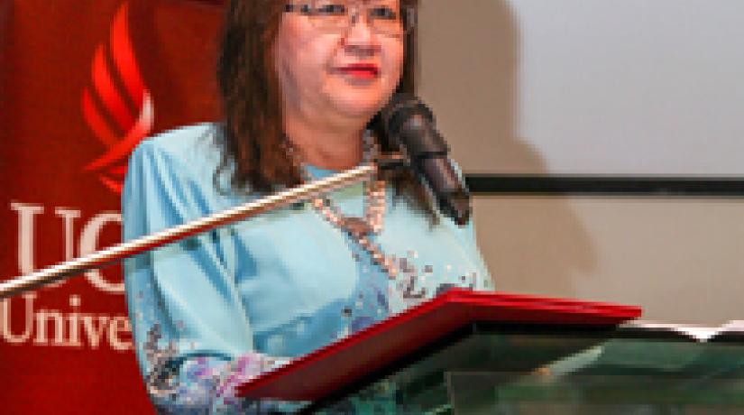 TOWARDS A BETTER CHANGE: Datuk Mary Yap Kain Ching, Deputy Minister of Higher Education applaud UCSI University for its effort in organising ICISC 2015. TOWARDS A BETTER CHANGE: Datuk Mary Yap Kain Ching, Deputy Minister of Higher Education applaud UCSI University for its effort in organising ICISC 2015.