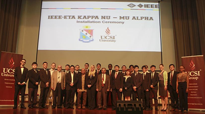  GROUP PORTRAIT (Front row): Mu Alpha chapter president Chan Kok Wai (second from left); UCSI Group founder and chairman Dato’ Peter Ng (fifth from left); IEEE-HKN Board of Governors (Governor-at-Large) Dr Catherine Slater (seventh from left); and FETBE d