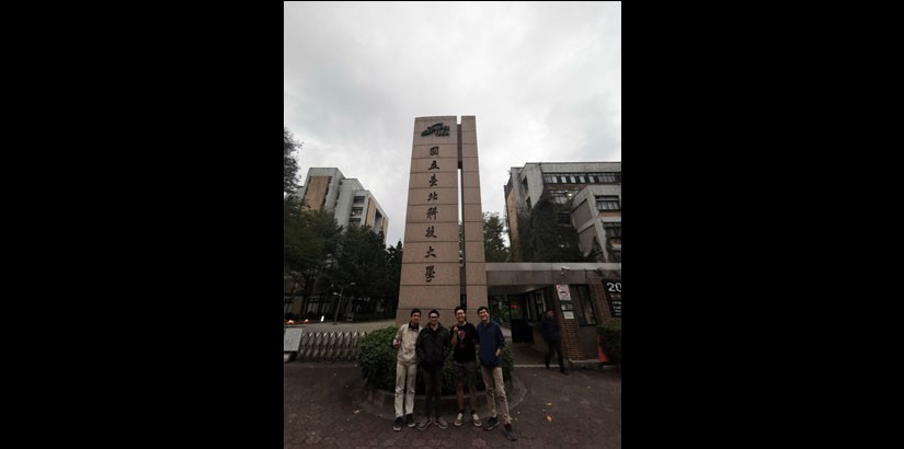 Dr Lim with UCSI students in front of the main entrance of NTUT.