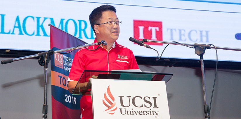 UCSI Group founder and CEO, Dato’ Peter Ng urging students to take pride in their profession.