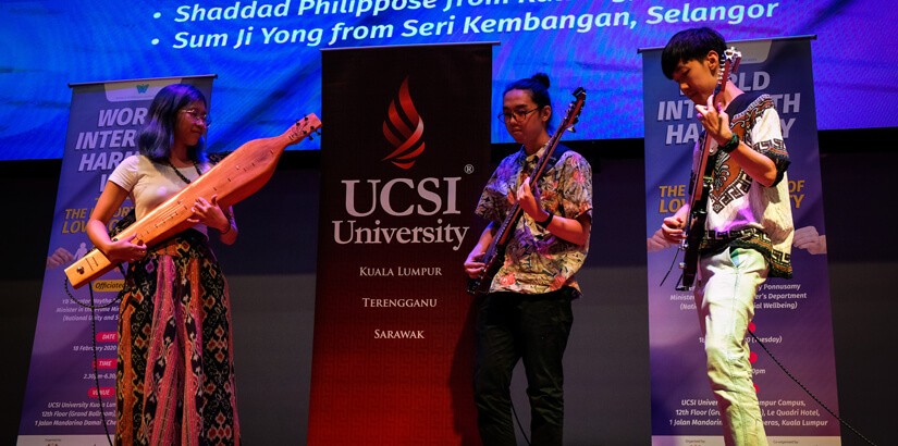 UCSI’s IMus students giving a performance.