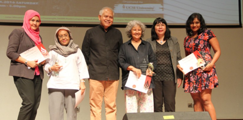  (from left) Nik Norashikin Nik Majid, TV Producer and Executive Director of Karya Prima Production Sdn Bhd; Roselina Khir Johari, a senior lecturer in Universiti Malaya; Prof Dato’ Dr Ahmad Hj Zainuddin, the Deputy Vice-Chancellor of UCSI University’s Ac