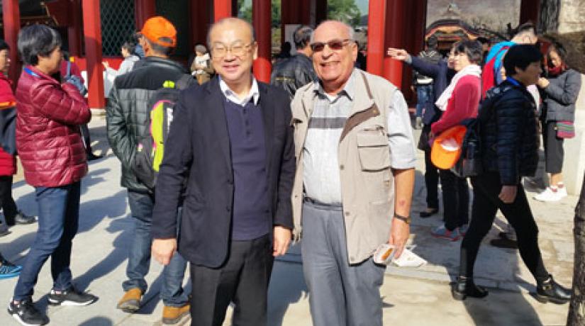  Professor Hikmat sharing a light moment with Professor Kyuro Sasaki, an academic with the Department of Earth Resources Engineering at Kyushu University.