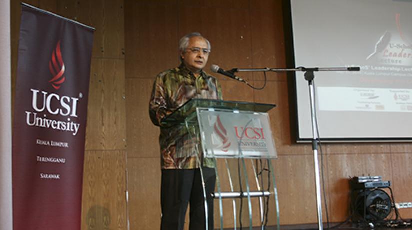  OPENING SPEECH: Senior Prof Dato’ Dr Khalid pointing out that university life is an experience in maturation and character-building.