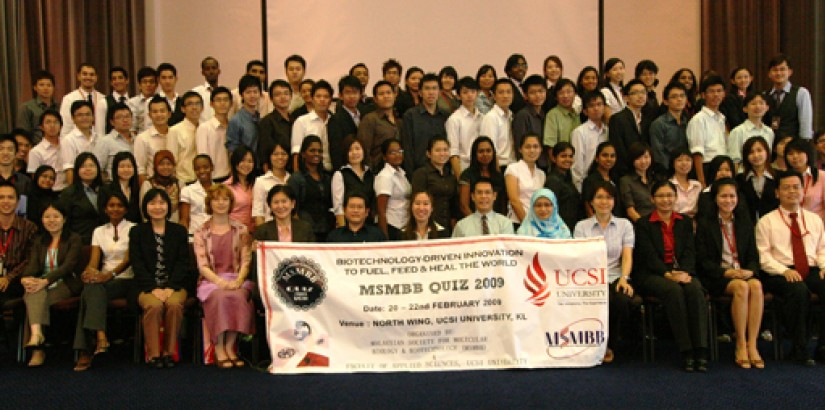 Participants, lecturers and volunteers who were involved in the three-day event