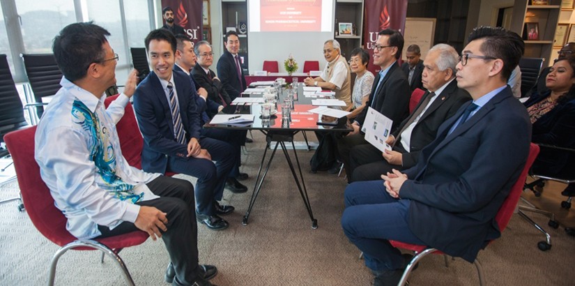 Dato’ Peter Ng, founder and chief executive officer of UCSI group meets the representatives from NPU.