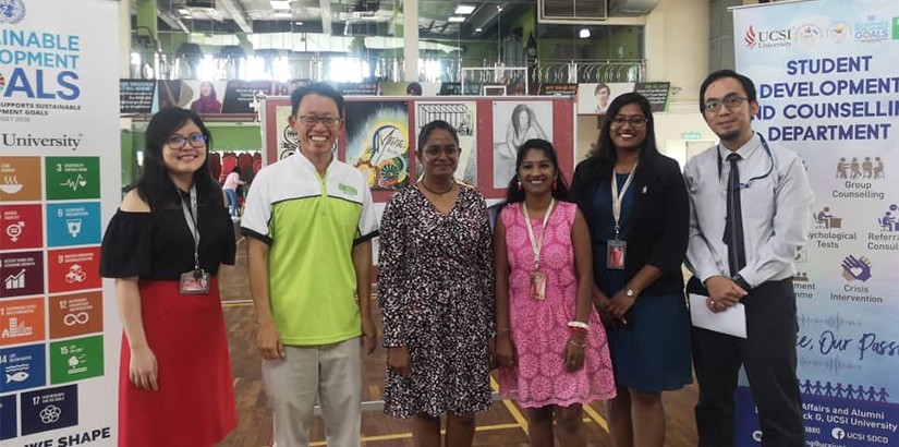 A group photo with the Student Development and Counselling Department and the speakers.