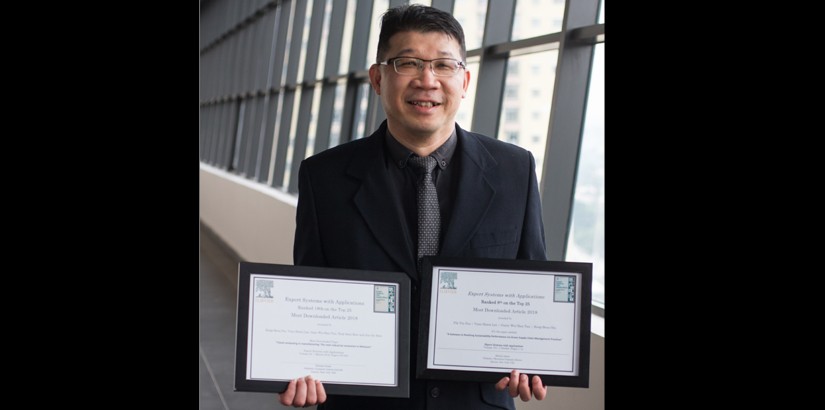 Professor Ooi awarded ‘Most Downloaded Article 2018” certificates from Elsevier.