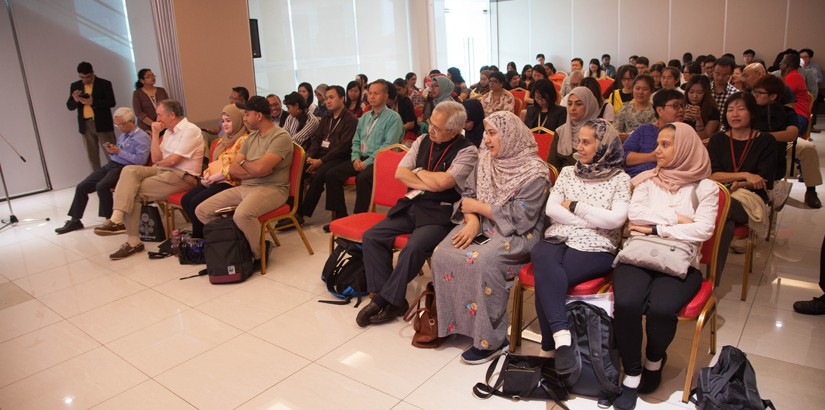 Guests, speakers and participants of the Research Forum. 