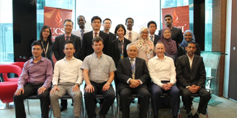 GROUP PHOTO: (first row, second from left onwards) Faiz Sulaiman, Dmitry Eydinov, Senior Prof Dato’ Dr Khalid Yusoff and Gordon Williams. (second row, third from left onwards) Assoc Prof Ir Dr Jimmy Mok, Dean of the Faculty of Engineering, Technology and 