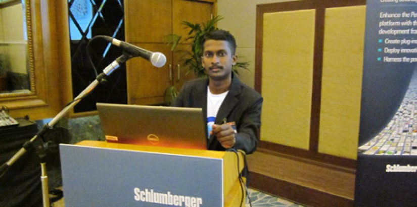 BRIGHT TALENT: UCSI Chemical Engineering student Satyaraj Muniandy – representing the Nonit team – presenting his plug-in to the judges during the Schlumberger Ocean Plug-in Competition 2013.