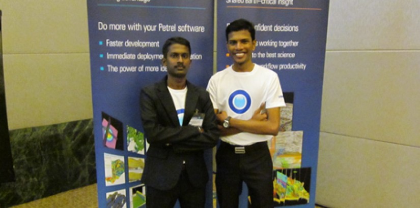 TALENTED DUO (From left): UCSI Chemical Engineering student Satyaraj Muniandy and Mechanical Engineering student Prabu Gunasagaran posing for the camera during the Schlumberger Ocean Plug-in Competition 2013.