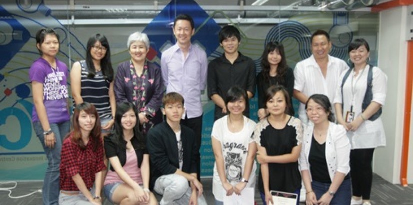 The participants and the winners together with the organizer from the Malaysia Footwear Manufacturers Association(MFMA),Ms Irene Tan and Associate Professor Dr Irene Tan Ai Lian from UCSI University.