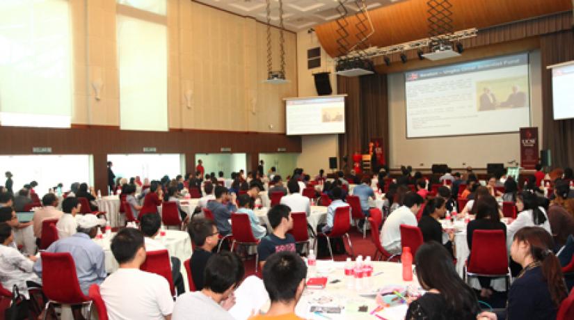 [FULL HOUSE]: The talk was attended by participants from a range of industries and fields.