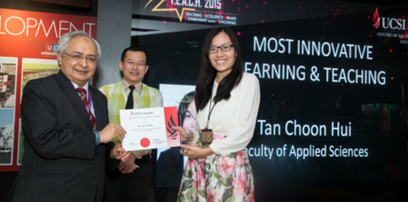  Food Science lecturer Dr Tan Choon Hui made it two for the Faculty when she bagged the Most Innovative Teaching and Learning Award FOR 2015.