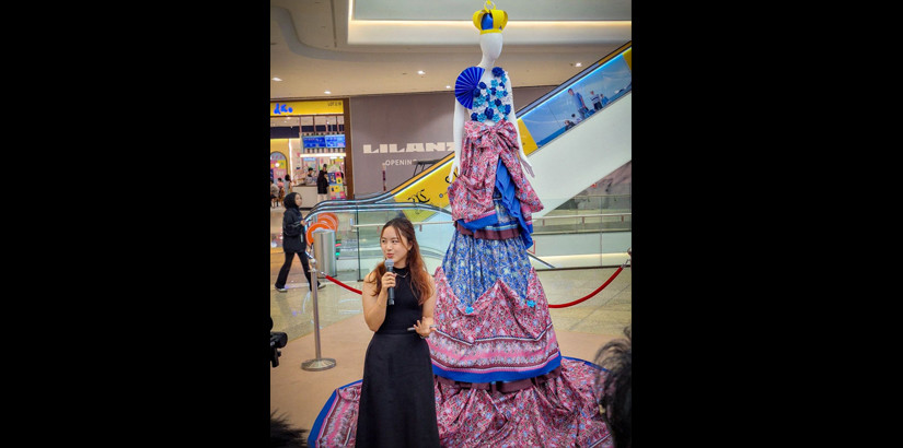 Ling Jeenee with her Johor-inspired Batik installation