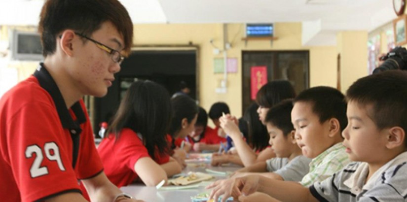  FUN SESSION: Educational yet fun colouring activities that were planned for the children of Rumah Charis.