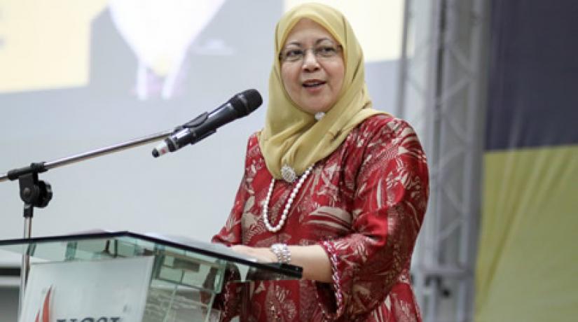  Guest of Honour Higher Education Director-General Professor Dato' Dr Asma Ismail commends UCSI University for its outstanding efforts and contributions to date.