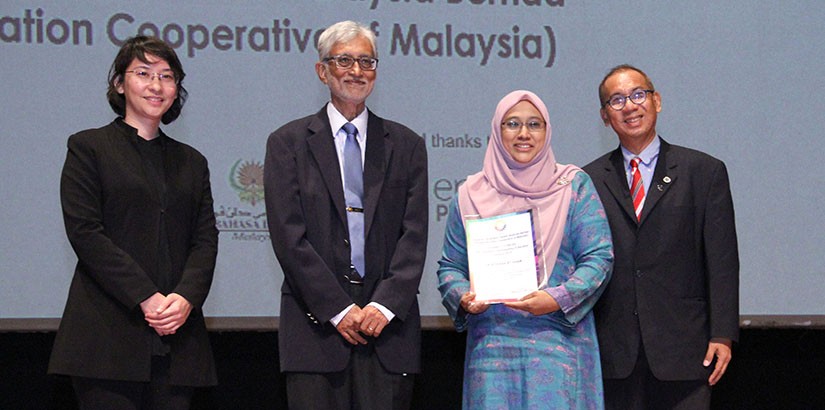 Assistant Professor Dr Rohana Sham, Faculty of Business and Information Science - Finalist Certificate for National Outstanding Educator Award 2019.