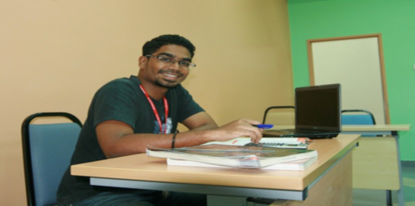  FULL FOCUS: UCSI University student Ruel Abarrow in the midst of studying for the A-level examination.