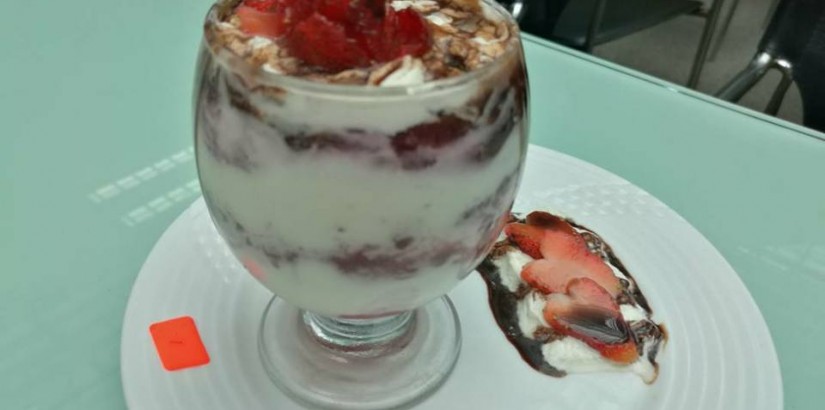 Strawberry trifle