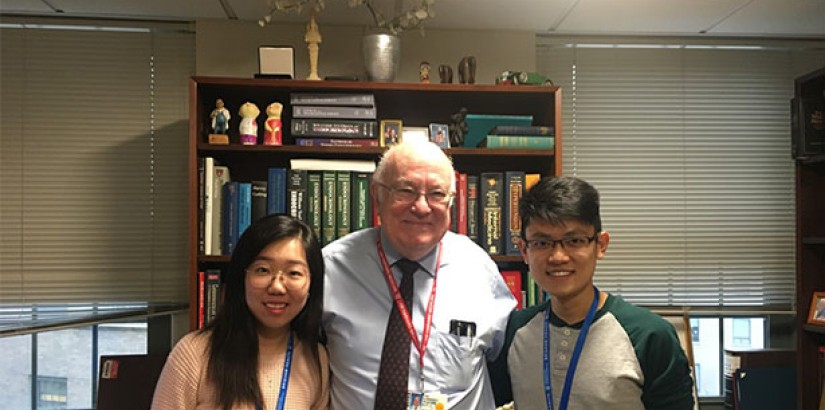  Nick with his beloved mentor Dr Williams (middle) and co-worker, Kelly Wong (left).
