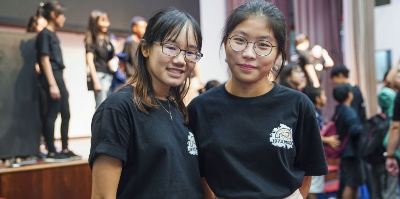 (left to right) President of Hands of Hope Yap Li Xuan and Chairperson Lee Jia Lynn.