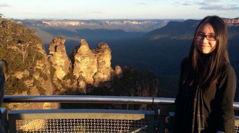 Shun Yin enjoyed the scenery at Blue Mountains.