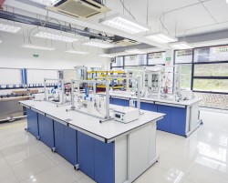 Material Science & Petrology Soil Mechanics Lab