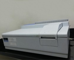 PerkinElmer LAMBDA™ 25 UV/Vis Spectrophotometer