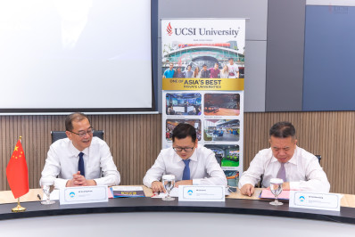UCSI welcomes delegation from Hanshan Normal University UCSI welcomes delegation from Hanshan Normal University