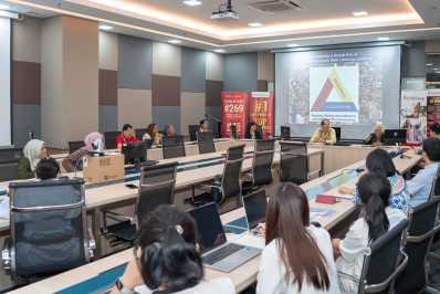Science Diplomacy in Academia: A Lecture by Prof Paul Berkman Science Diplomacy in Academia: A Lecture by Prof Paul Berkman