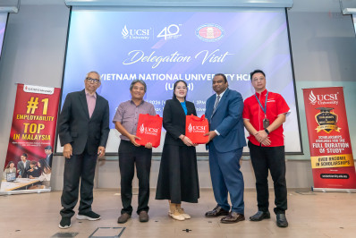 PH Visit Vietnam National Univ HCMC