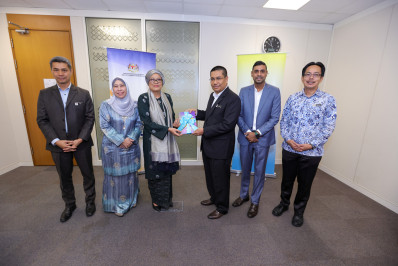 UCSI signs MoU with INTAN UCSI signs MoU with INTAN