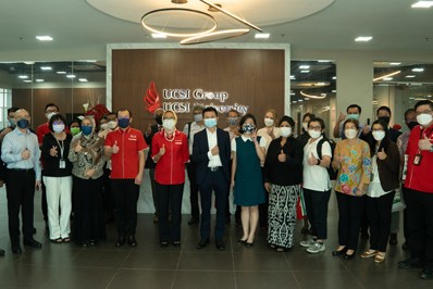 MoU Signing Ceremony between UCSI University and Eco Venture