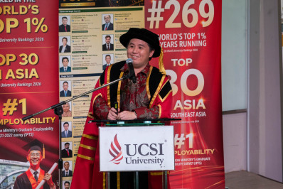Inaugural Professorial Lecture by Prof Dr Eric Chan Wei Chiang Inaugural Professorial Lecture by Prof Dr Eric Chan Wei Chiang