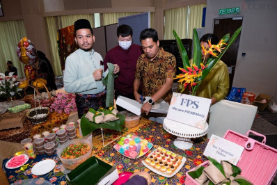 Hari Raya Townhall Celebration Hari Raya Townhall Celebration