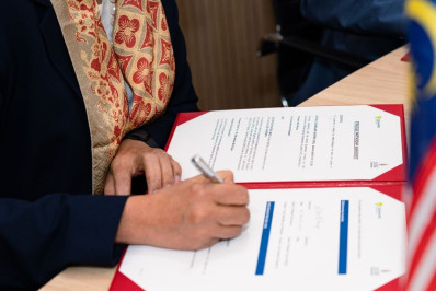 MoU Signing between UCSI University and Central Queensland University