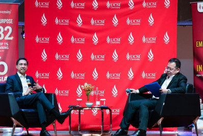 Faculty CEO Series: A Leadership Conversation with Bursa Malaysia CEO Dato’ Fad’l Mohamed Faculty CEO Series: A Leadership Conversation with Bursa Malaysia CEO Dato’ Fad’l Mohamed