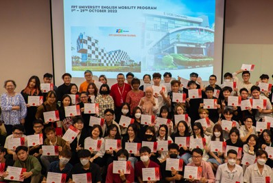 Closing Ceremony of the Intensive English programme for the students of FPT University, Vietnam